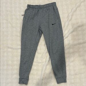 Nike Men’s Therma-fit Charcoal Sweatpants
